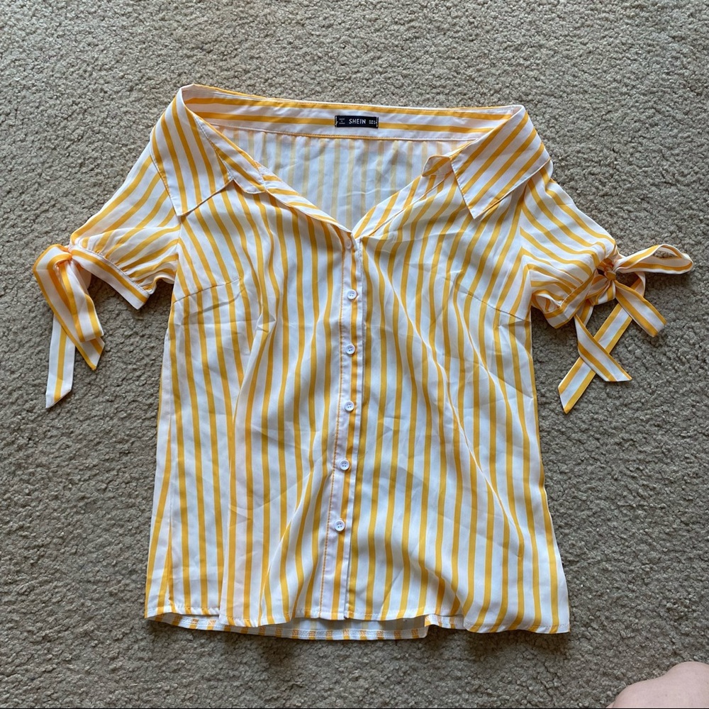Off the shoulder yellow striped button down